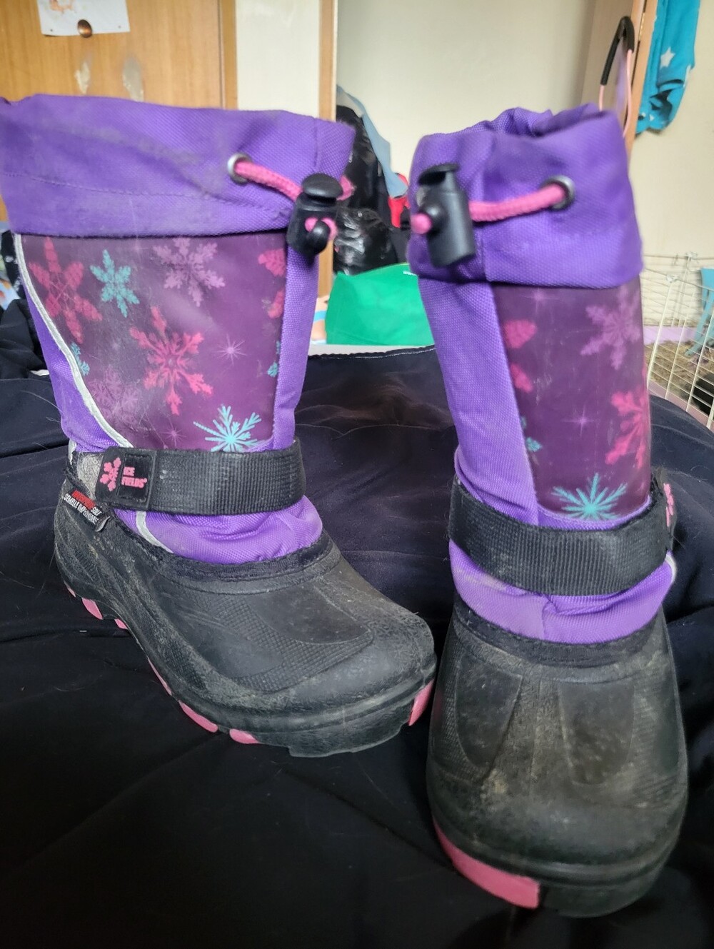 Kids Purple Snow Boots with Snowflake Print